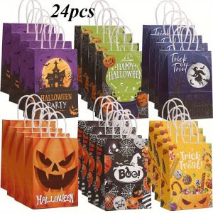 printed maroon tshirt