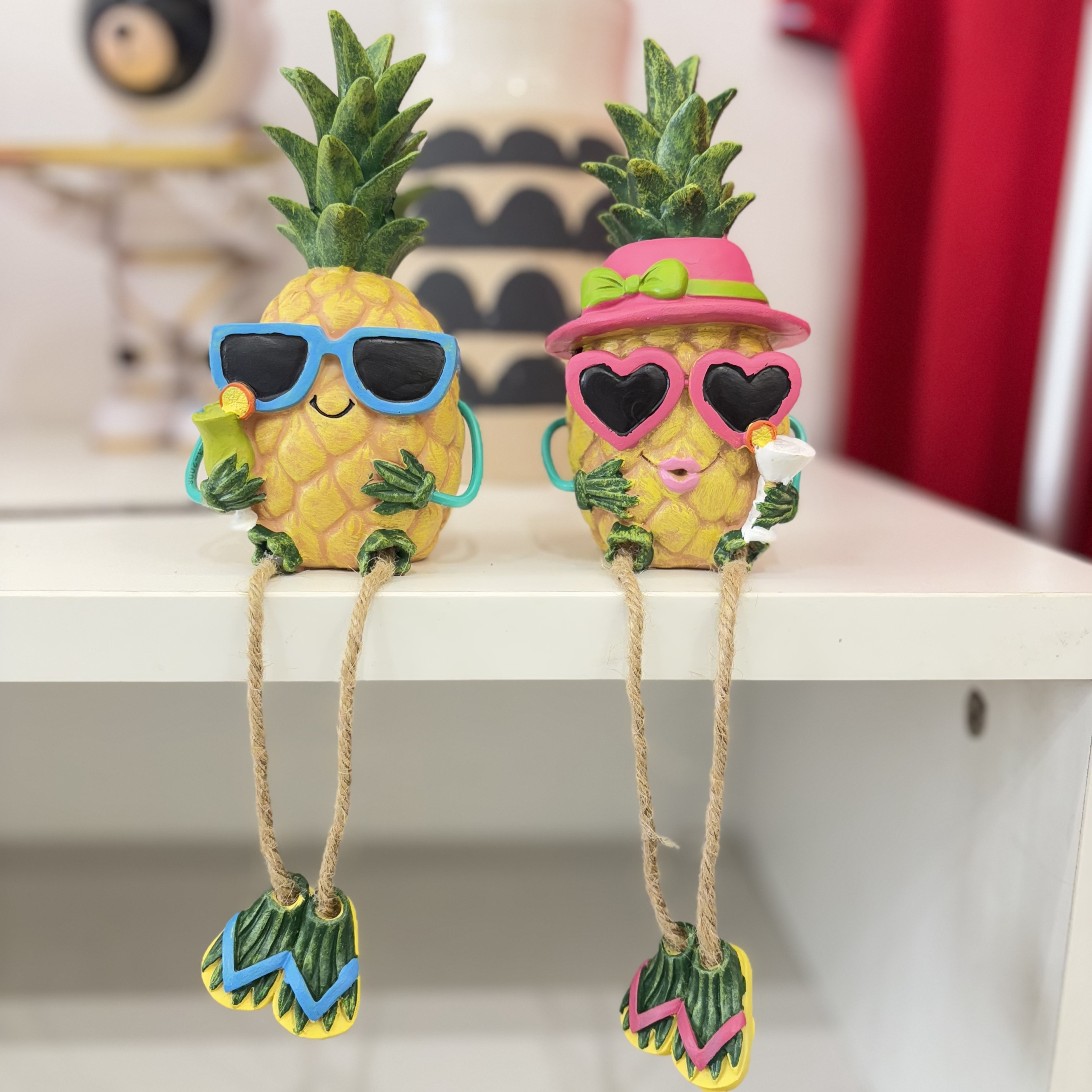 Pineapple couple decorative ornaments